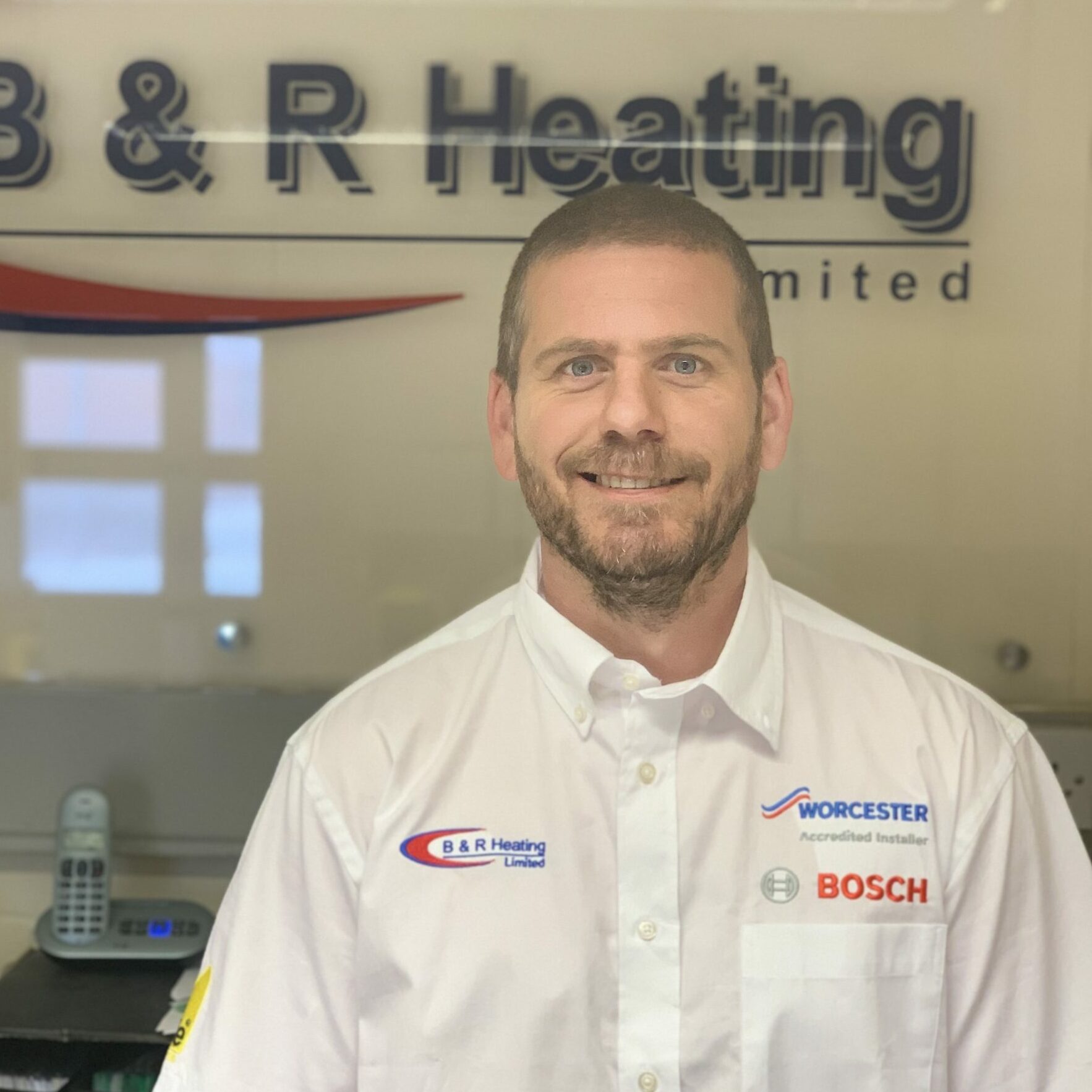 B&R heating employee